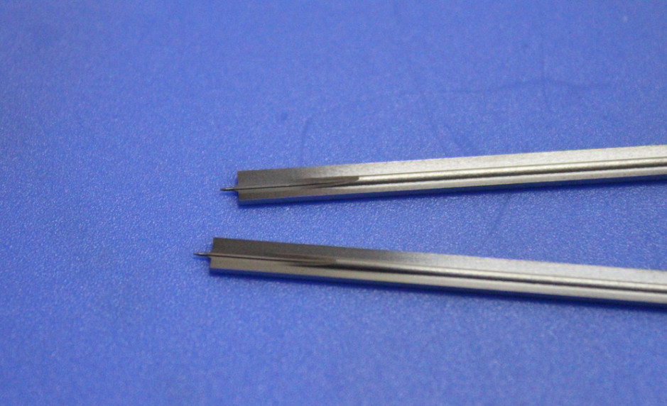 customized Carbon Fibre Cutters Sintered Tungsten  Carbide Bar